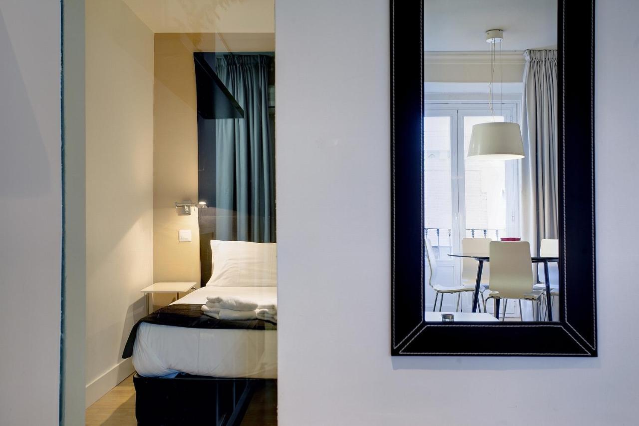 Metropol Rooms Madrid Luaran gambar